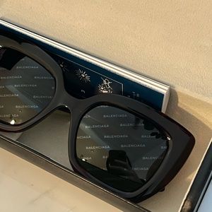 Balenciaga Logo Tortoiseshell Sunglasses